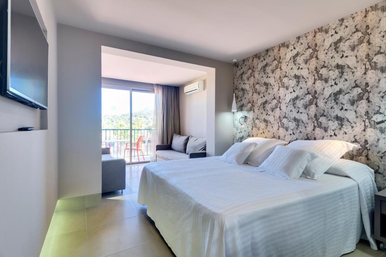 Occidental Ibiza Hotel Port des Torrent Exterior photo