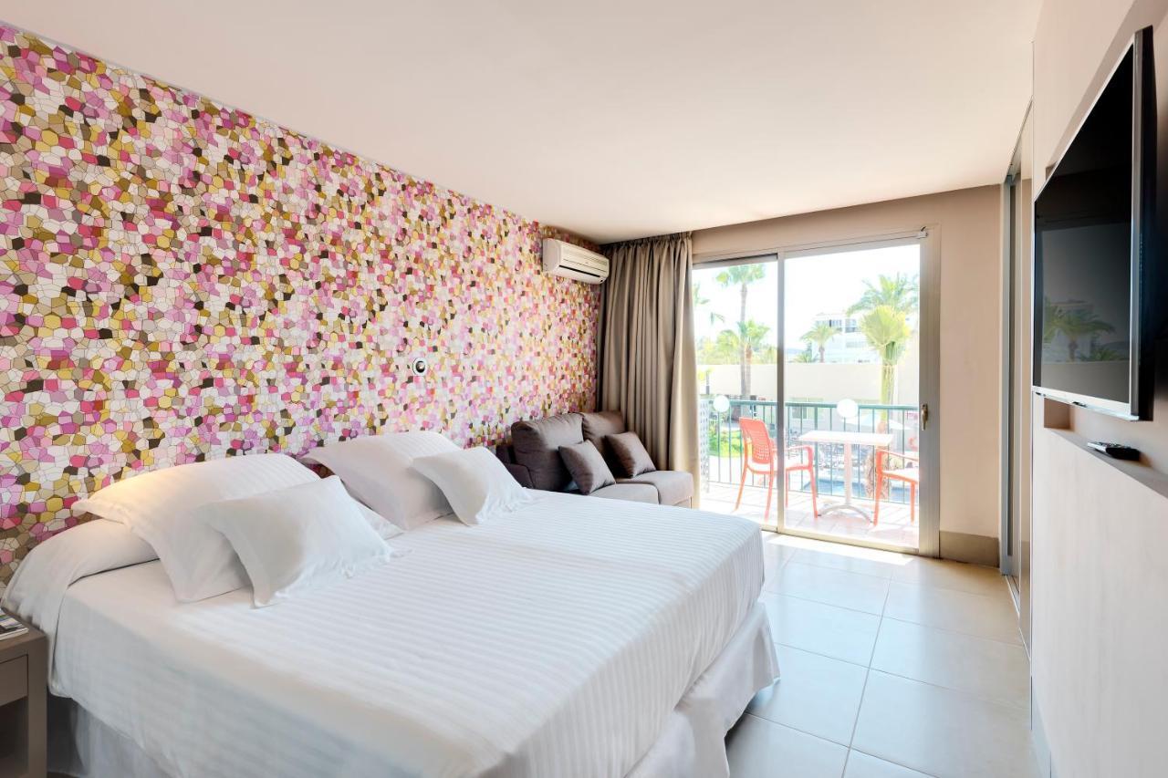 Occidental Ibiza Hotel Port des Torrent Exterior photo